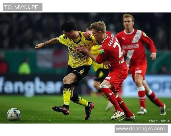 汉堡与雷根斯堡激战正酣比分揭晓精彩瞬间回顾